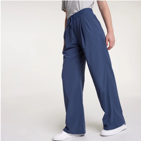 CALIA by Carrie Underwood Pants - New With Tags CALIA Women's Truelight wide leg pants in ardosia slate, size L